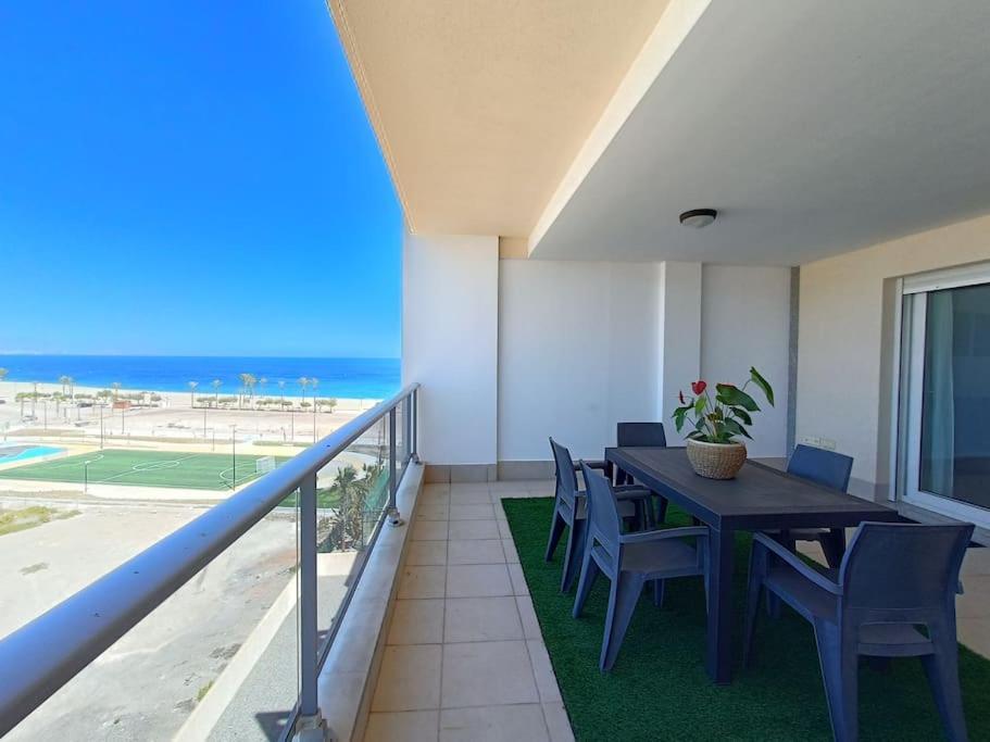 Mar Y Sal 11 Suites, Gran Terraza Con Vistas Al Mar, 2 Hab Y Piscina Roquetas de Mar Eksteriør billede